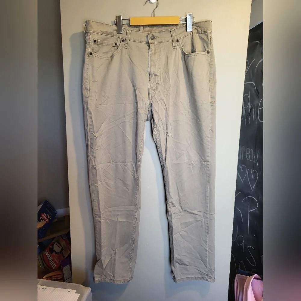 NWOT Levi's Tan Denim Jeans, Size 38 X 30 * Please See Notes - Picture 3 of 10